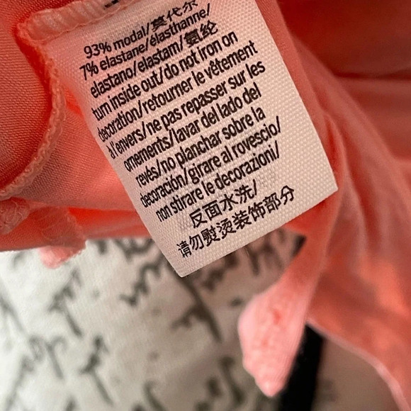 Victoria’s Secret PINK Supersoft Tee Size XS - Picture 4 of 8